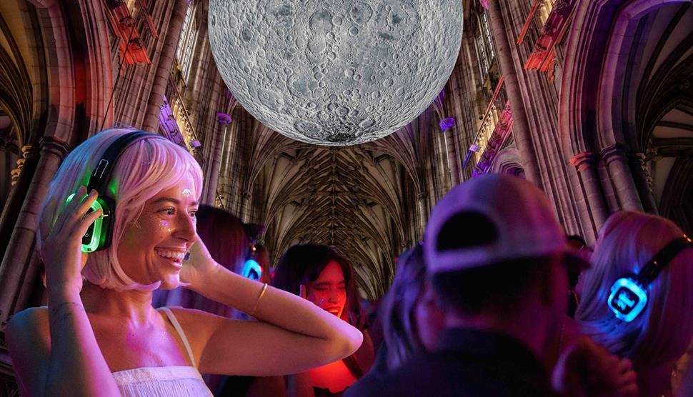 Under the moon Winchester Cathedral